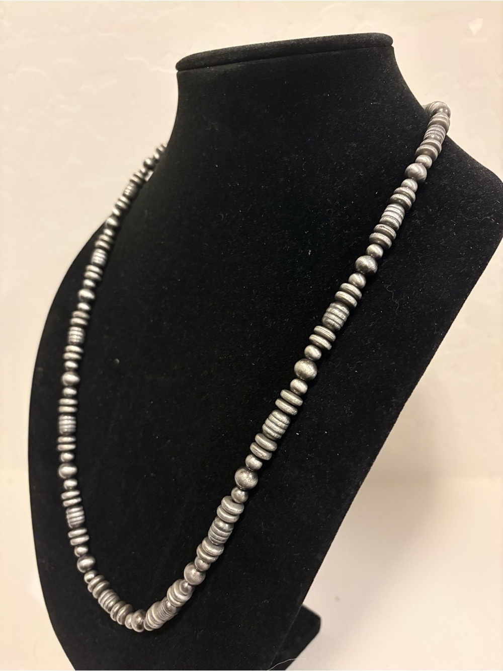 Twist Navajo Pearl Bead Necklace- Silver, NWT